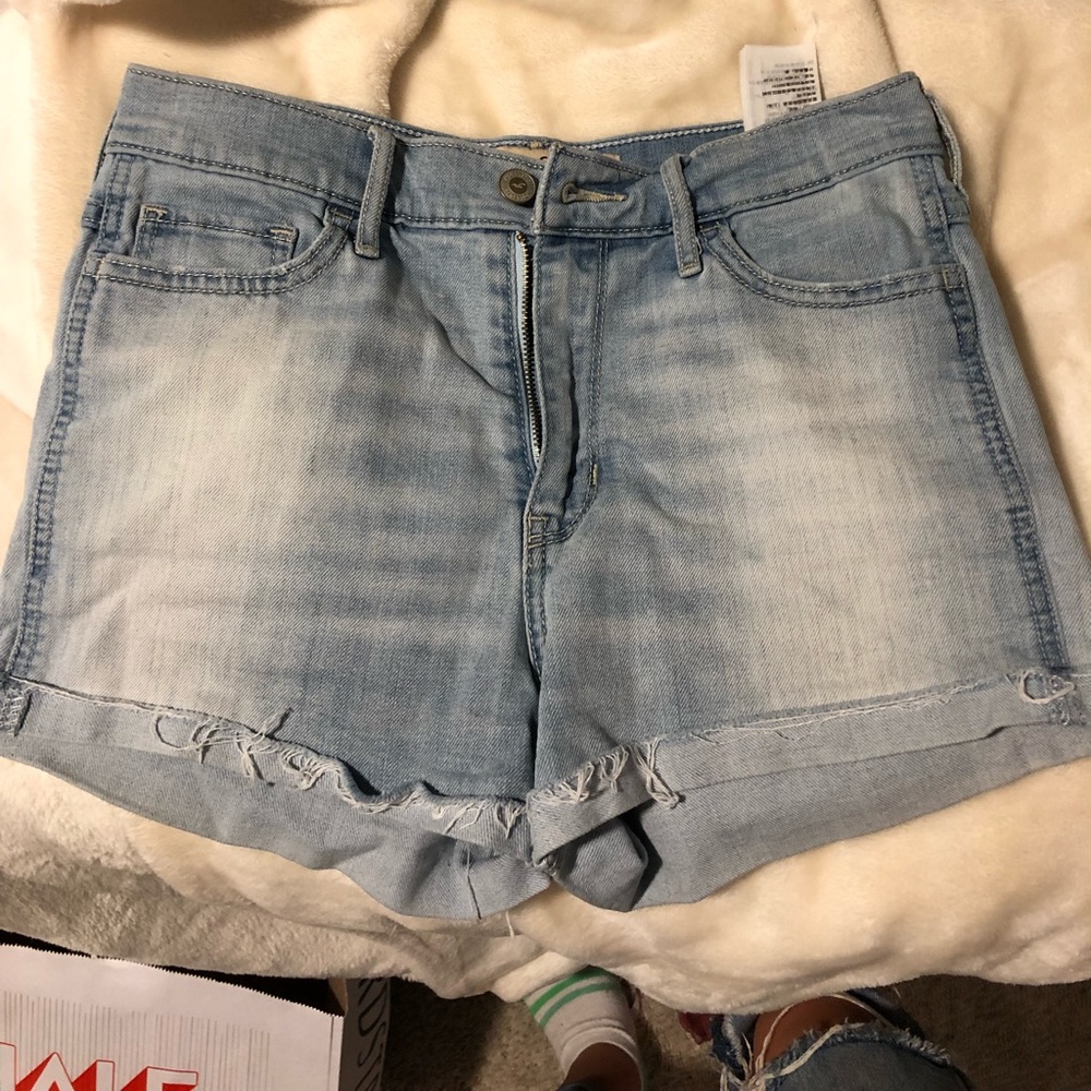 Light wash high waisted shorts